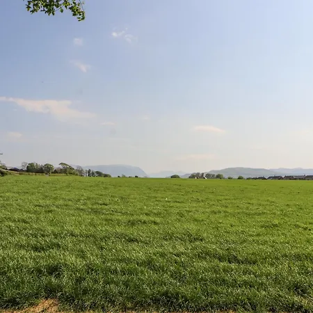 No 29 Wyndham Hall *